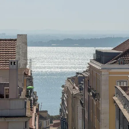 Myplacelisbon - Luxury Trindade III Exterior photo